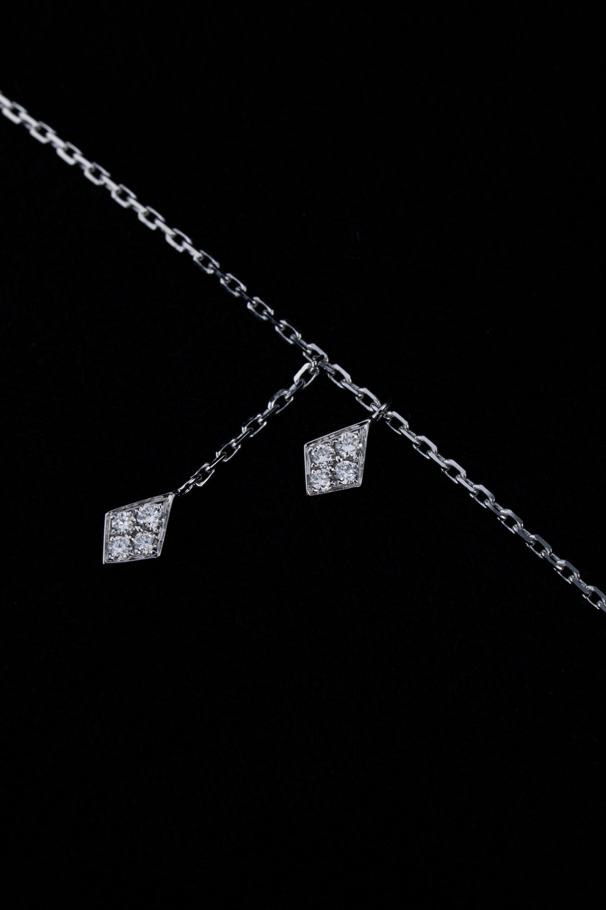 PRECISE DANGLE BRACELET - WHITE GOLD - Precise Jewellers
